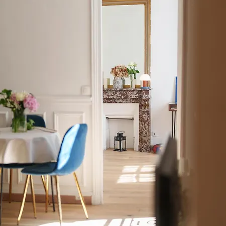 Le Marais Cosy-comfy