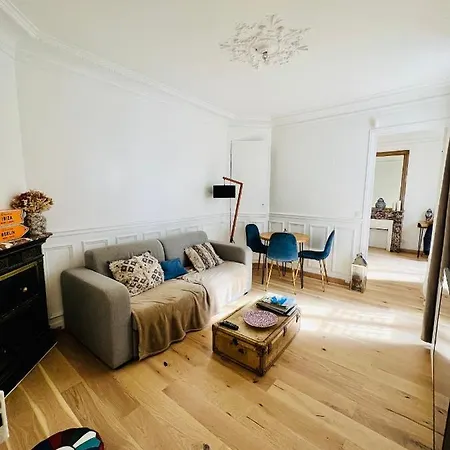 Apartment Le Marais Cosy-comfy Paris